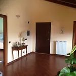 فندق مبيت وإفطار Magnolia House 2*