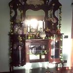Magnolia House