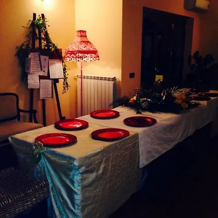 Magnolia House Bed & Breakfast