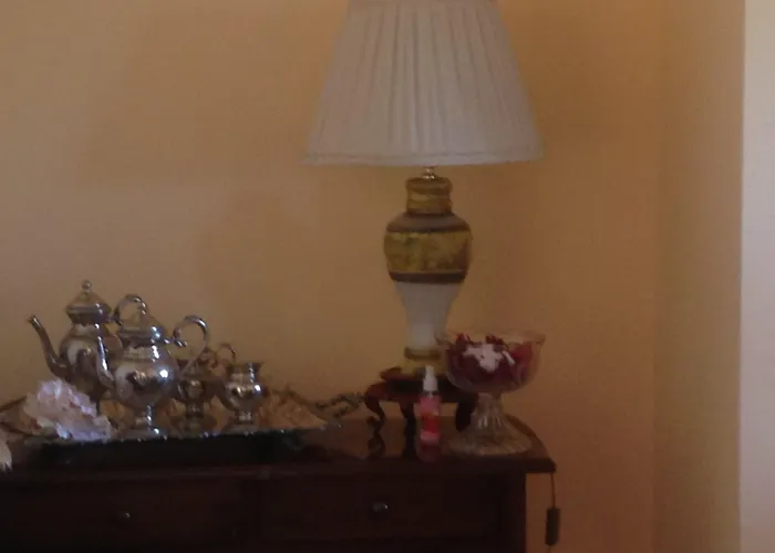 Magnolia House לינה וארוחת בוקר