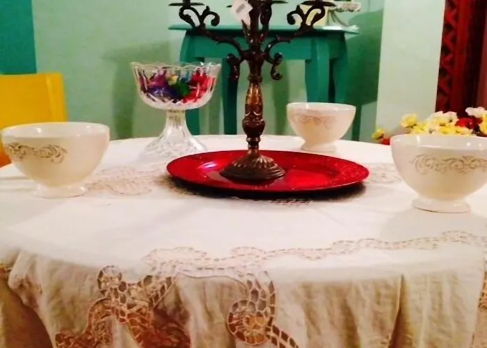 Magnolia House לינה וארוחת בוקר